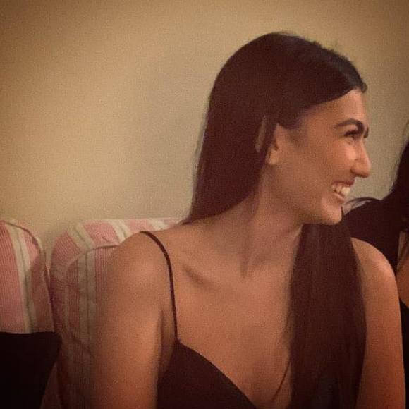 Profile Picture of Mehrasa Asadi (@mehrasaa) on Poshmark