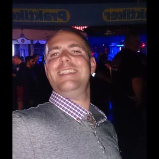 Profile Picture of Mark Loughhead (@markloughhead) on Instagram