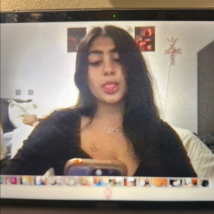 Profile Picture of tanya (@liltanivert) on Tiktok