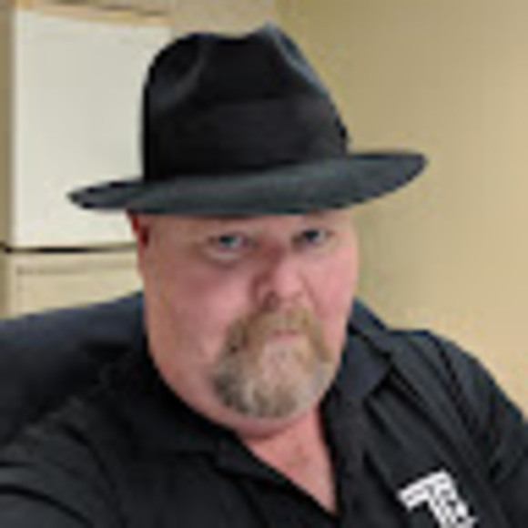 Profile Picture of Gordon l. Foster (@glfoster68) on Poshmark