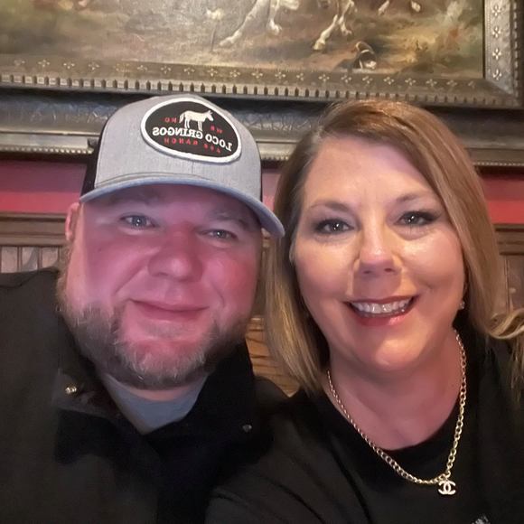 Profile Picture of Torri Bailey virden (@tdvirden) on Poshmark