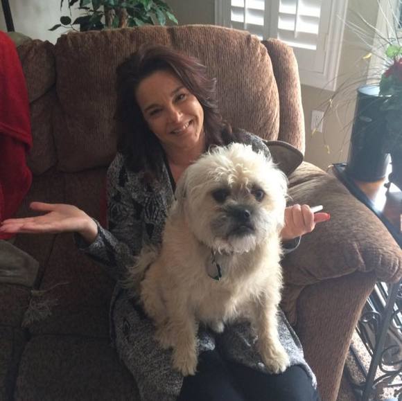 Profile Picture of Melissa Benneman (@meennmad) on Poshmark