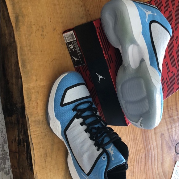 Profile Picture of Zacharia Guenzler (@zacharia_g) on Poshmark