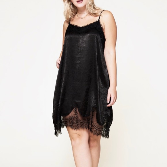 Lorien Smith - Poshmark Profile Picture of Lorien Smith (@plustopshop) on Poshmark