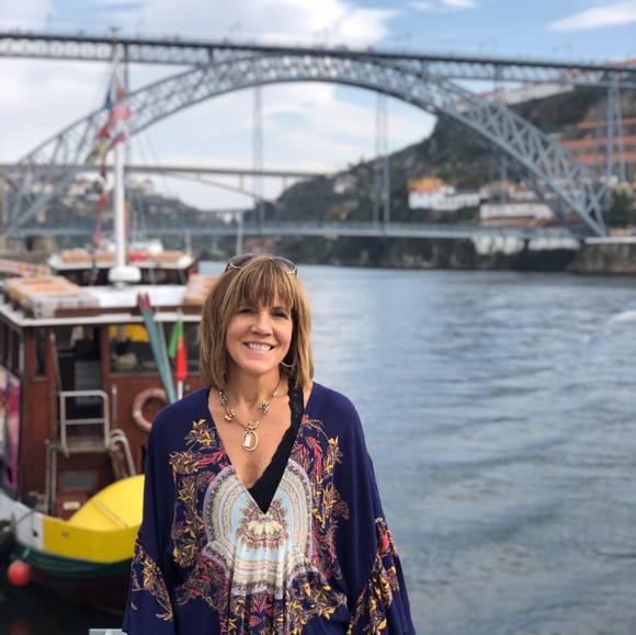 Beth Lipschutz - Poshmark Profile Picture of Beth Lipschutz (@lipschutz5) on Poshmark