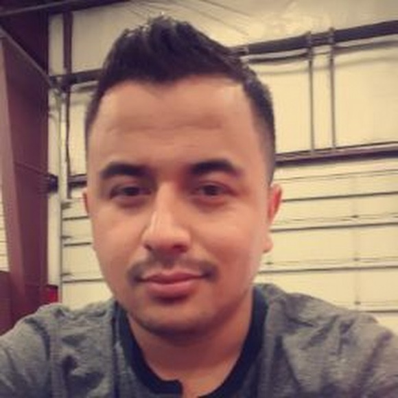 Profile Picture of Ramon Quintero (@rquintero1600) on Poshmark