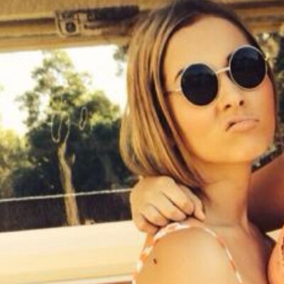 Profile Picture of Jess Bickmore (@jessluvsmiley) on Twitter