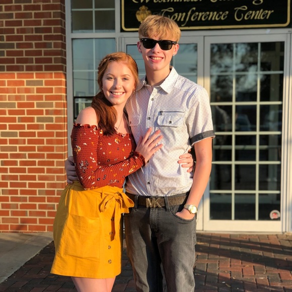 Profile Picture of Bradley Allen (@bradleyyallenn) on Poshmark