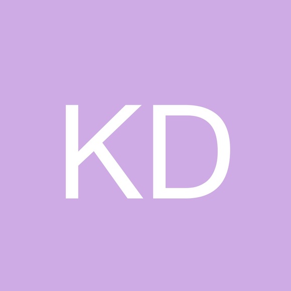 Profile Picture of Kristopher Docter (@thedesigndr) on Poshmark