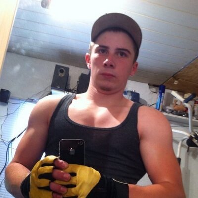 Profile Picture of Alexander Blau (@Blau1996Alex) on Twitter