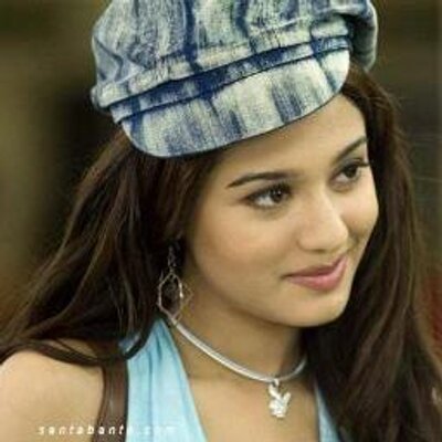 Profile Picture of Sadia Saeed (@sadiasaeed16) on Twitter