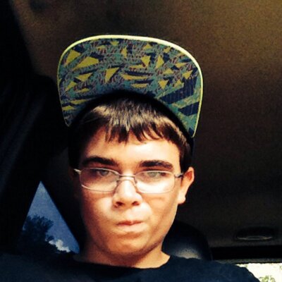 Profile Picture of Daniel Beaman (@crapinmyface) on Twitter