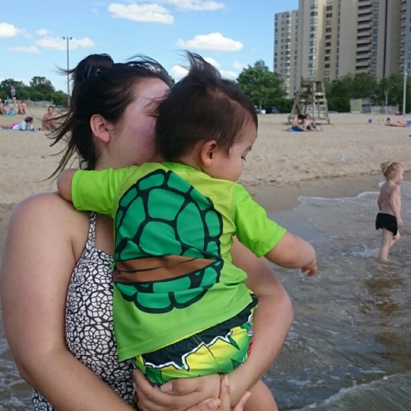 Profile Picture of Val Gonzales (@missval23) on Poshmark