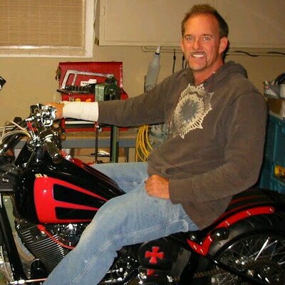 Profile Picture of Mark Mullins (@MMullins139) on Twitter