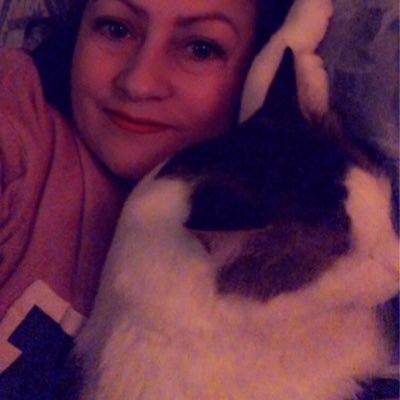 Profile Picture of Cecilia Manzo (@cecilia0615) on Twitter