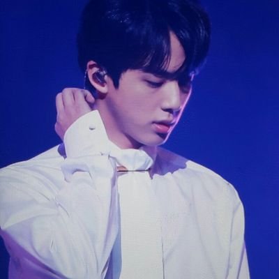 Profile Picture of Seok Jin (@ChrisIvanov2) on Twitter
