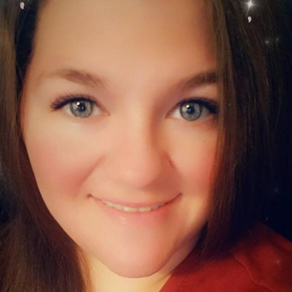 Christie Batiste - Poshmark Profile Picture of Christie Batiste (@christiebatiste) on Poshmark