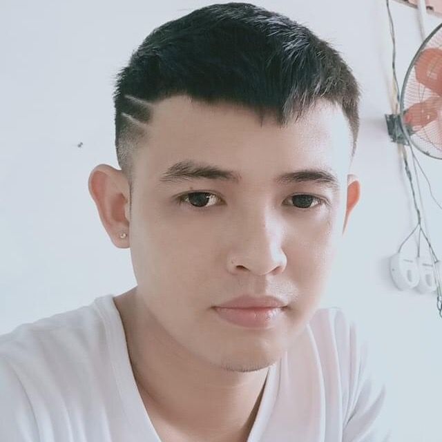 Profile Picture of 🦀James Còn🦀 (@@jameskon) on Tiktok