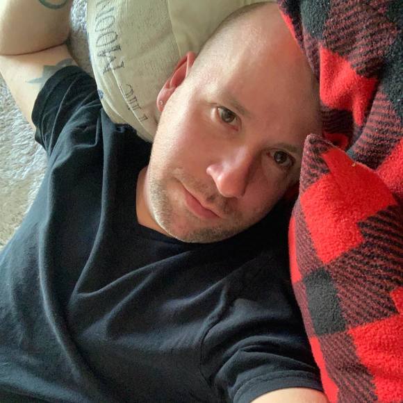 Profile Picture of Jeramie Rutland (@jeramie235) on Poshmark