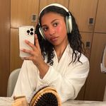 Profile Picture of Julianne Fierce (@juliannefierce) on Instagram