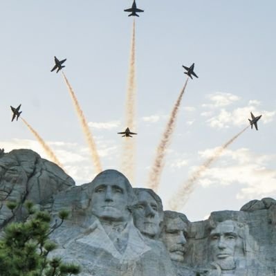 Profile Picture of SallyMike  🇺🇸 (@SallyMike7) on Twitter