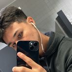 Profile Picture of Damian Gutierrez (@Damian-Gutierrez) on Facebook