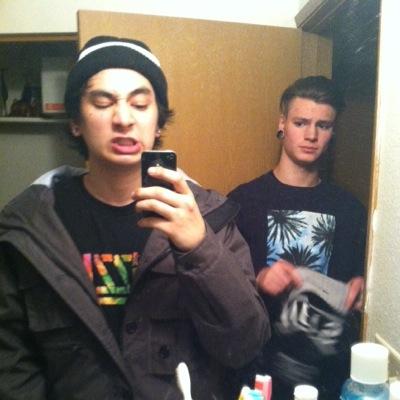 Profile Picture of Alex Ping Ballard (@AlexKaiB) on Twitter