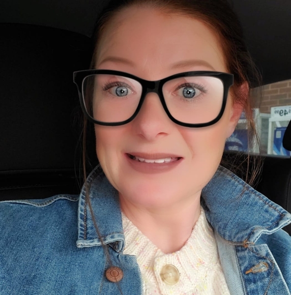 Profile Picture of Beverly Bray (@beverlybray36) on Poshmark