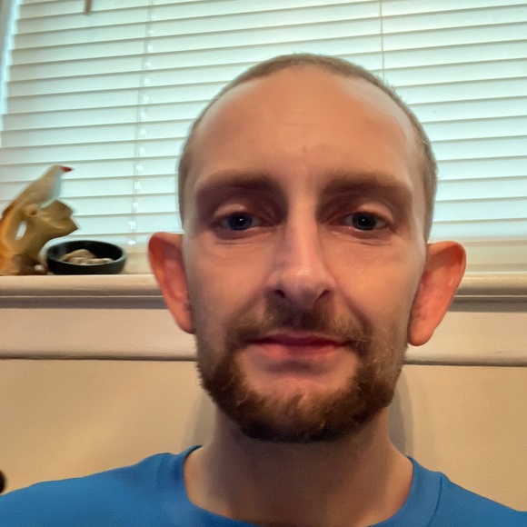 Profile Picture of Nicholas Labozzetta (@nickjlab86) on Poshmark