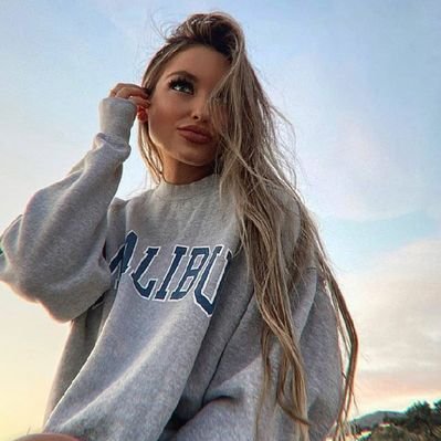 Profile Picture of Alexa Fernández (@alexafernnandez) on Twitter