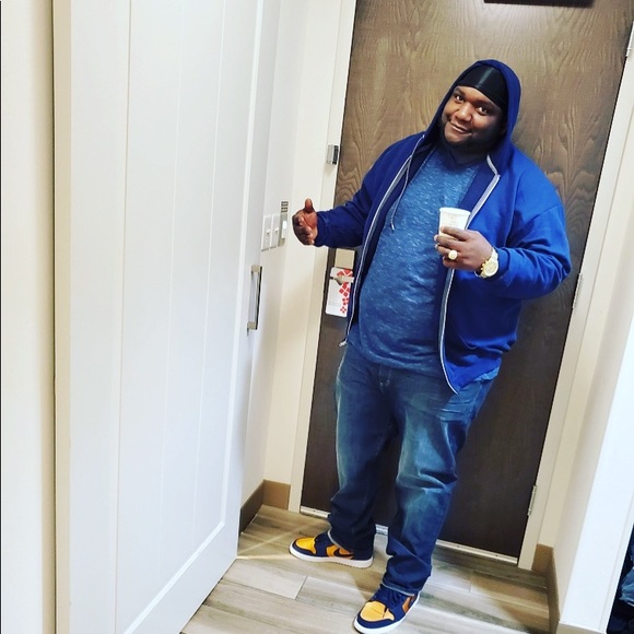 Profile Picture of Albert Kelly (@bigbeazo803) on Poshmark