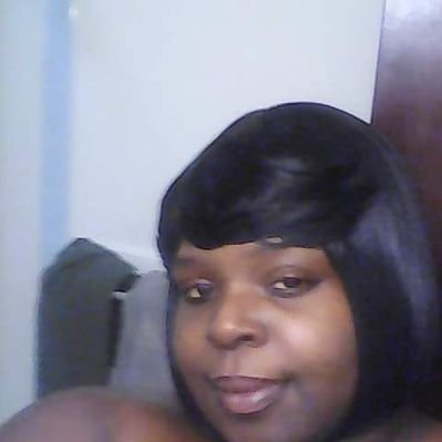 Profile Picture of Stephanie Smiley (@Stephan45934436) on Twitter
