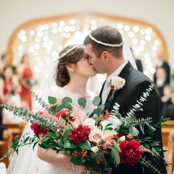 Profile Picture of Alex Grelecki (@amvuckovic) on Poshmark