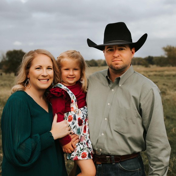 Profile Picture of Alivia Youree (@aliviayouree) on Poshmark