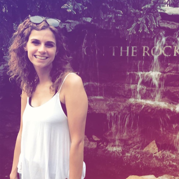 Profile Picture of Jaclyn Mierzejewski (@jmierzej) on Poshmark