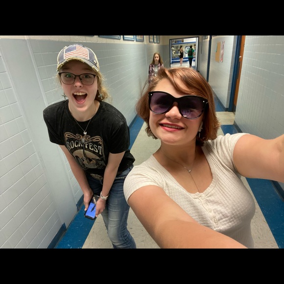 Profile Picture of Isabelle Valitchka (@fruity_flys70) on Poshmark