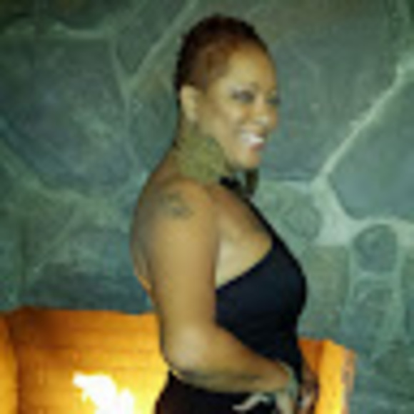 Jacqueline Spiller - Poshmark Profile Picture of Jacqueline Spiller (@blikjac42) on Poshmark