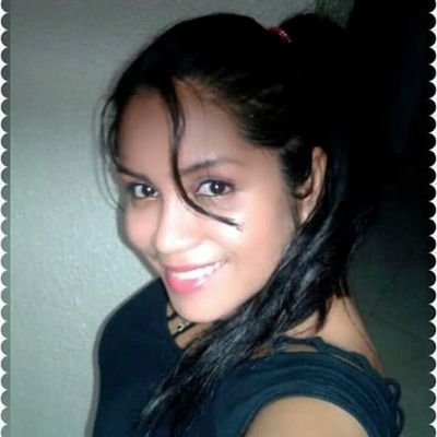 Profile Picture of Paula Andrade (@paulaandrade28) on Twitter