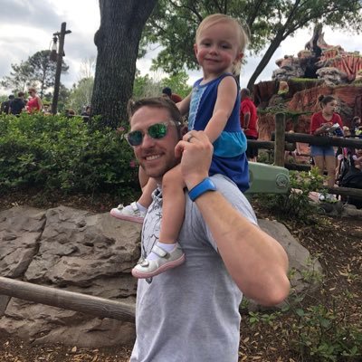 Profile Picture of Steve Farris (@sfarrisbtfu) on Twitter