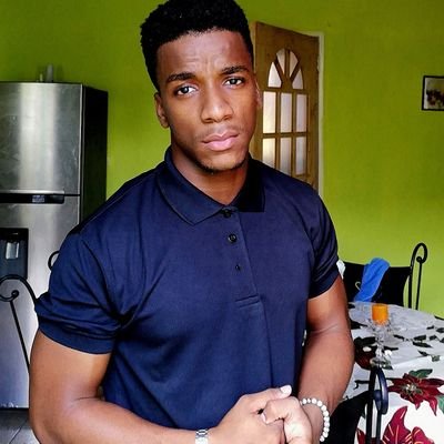 Profile Picture of Usher B Mitchell (@usherBMitchell1) on Twitter