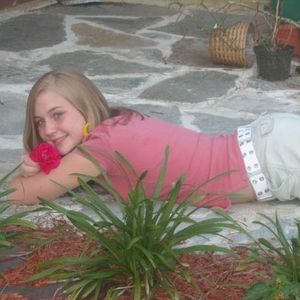 Profile Picture of Brittney Cain (@brittncain) on Myspace