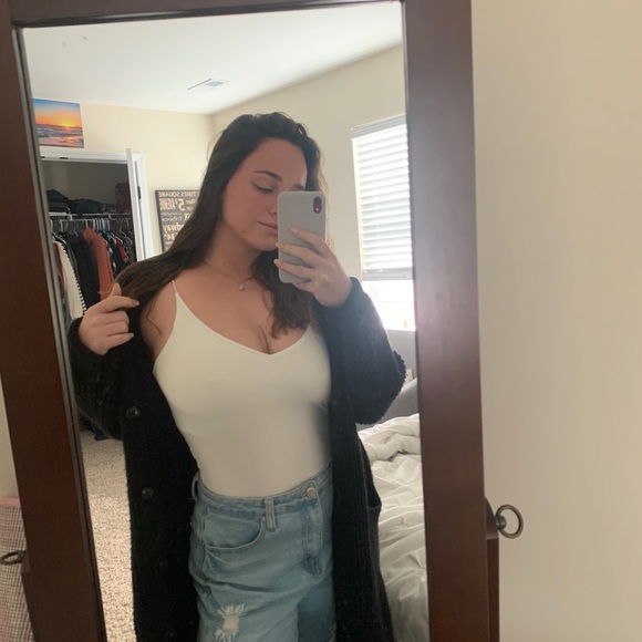 Profile Picture of Haley Greer (@haleygreer1234) on Poshmark