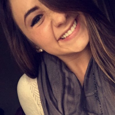 Profile Picture of Amelia S. Richardson (@amelia_906) on Twitter