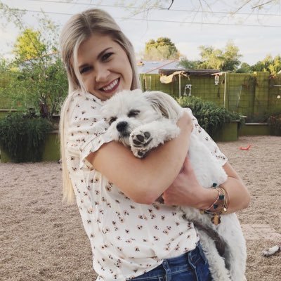 Profile Picture of Abigail Parker (@AbigailRose411) on Twitter