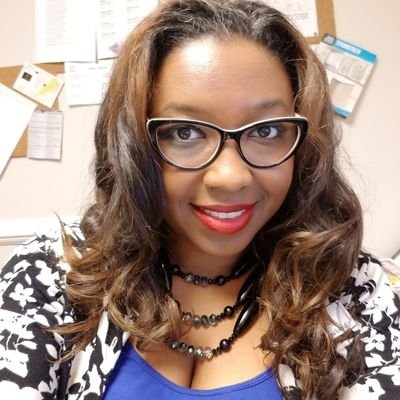 Profile Picture of Ann Copeland (@PrettyGirlBows) on Twitter