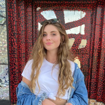 Profile Picture of Grace George (@grace_georggee) on Twitter