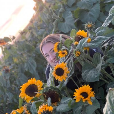 Profile Picture of Cassandra Clarke (@theClarksta) on Twitter