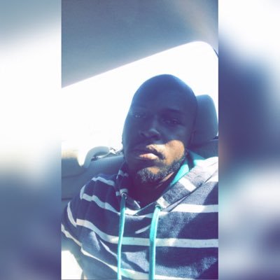 Profile Picture of PositiveVibesOnly ⚡️ (@obeyPrince_) on Twitter