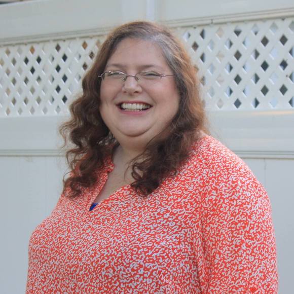 Profile Picture of Tracie Waris (@onehotmama3) on Poshmark