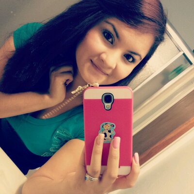 Profile Picture of Luz Razo (@LCRazo) on Twitter